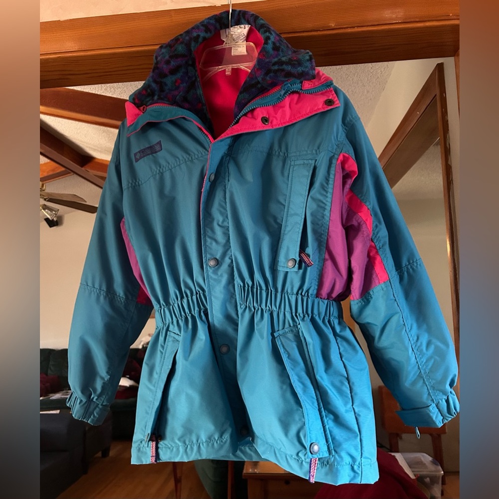 Vintage  Women’s small/ Youth 7/8 ski jacket with zip fleece inner jacket
